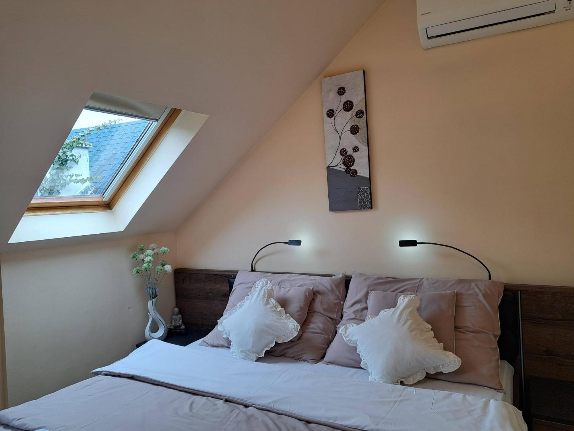 Orient Apartmanhaz Еґер Екстер'єр фото