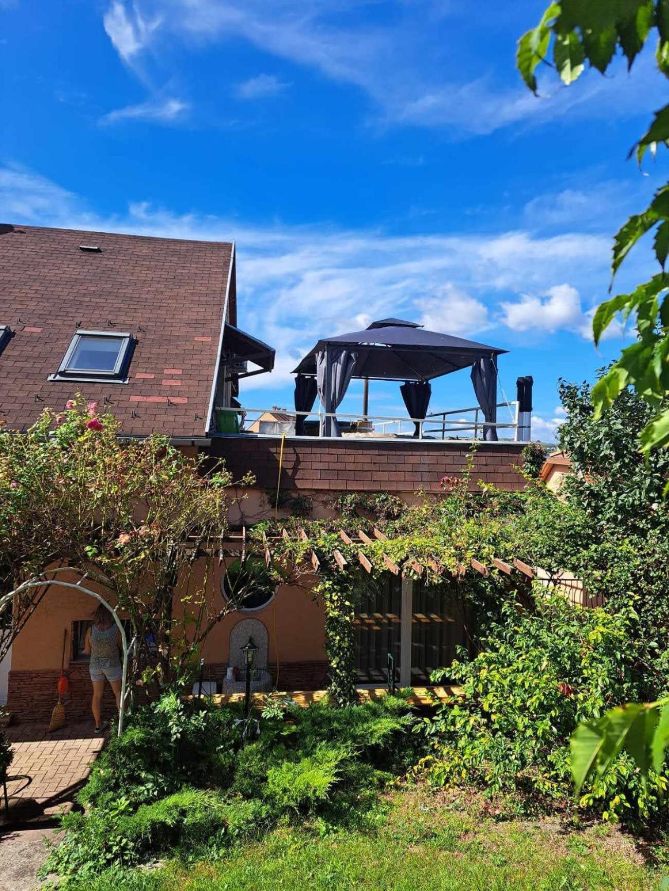 Orient Apartmanhaz Еґер Екстер'єр фото