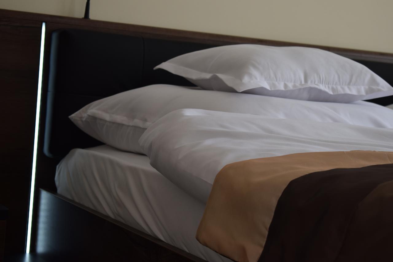 Orient Apartmanhaz Еґер Екстер'єр фото
